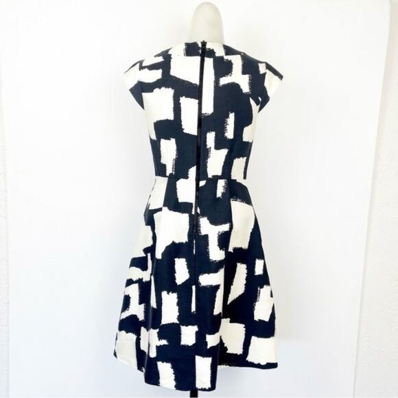 KATE SPADE MARIELLA DRESS SILK BLEND BLACK AND WHITE PRINT 2 - Picture 8 of 15